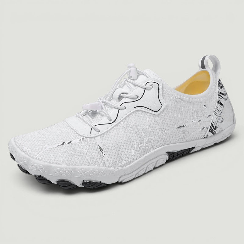 ZOFIA ATELIER EDYTA white five-finger outdoor shoes with breathable mesh upper and non-slip rubber sole.
