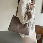 ZOFIA ATELIER Ilona Retro Tote Bag in brown PU leather with single strap. A stylish, versatile bag for any occasion.