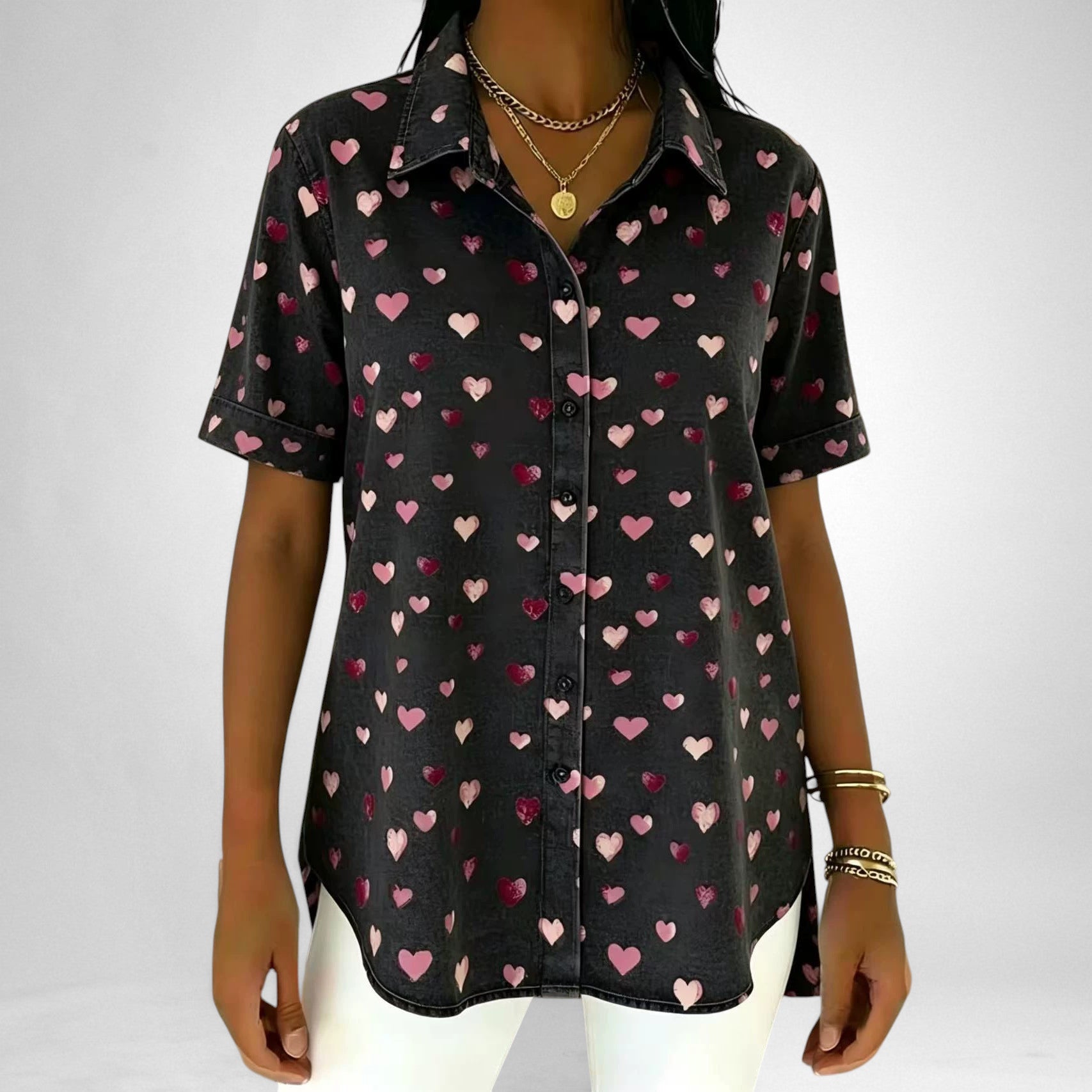 ZOFIA ATELIER MAJA heart-print loose top in black polyester with short sleeves and a button-up front.