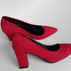 ZOFIA ATELIER red suede pointed shallow heels with block heel and imitation leather lining.